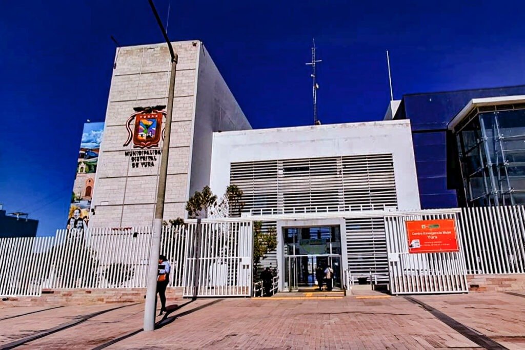 Contraloría detecta perjuicio económico por obra en municipio de Yura