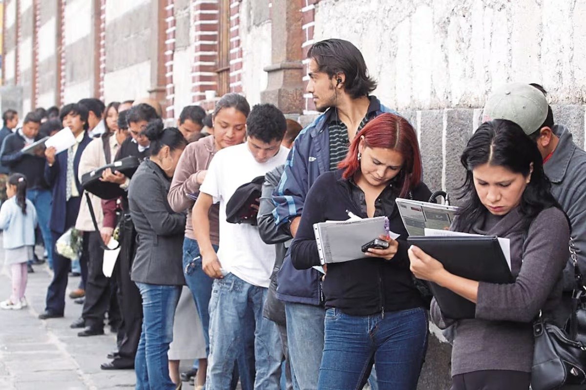 Arequipa registra 10 % de desempleo y alto índice de informalidad laboral