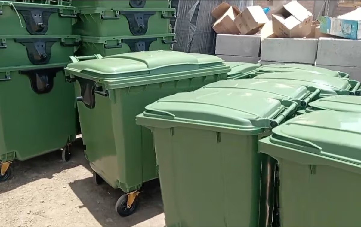 Instalarán 44 contenedores para reforzar limpieza en playas de Mollendo