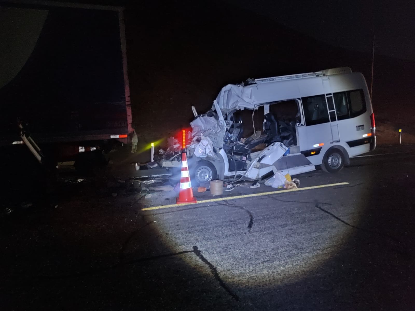 Choque por alcance deja cuatro fallecidos en El Fiscal