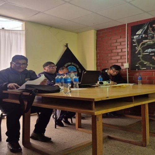 GREA supervisa gestión administrativa y pagos pendientes en UGEL Caylloma