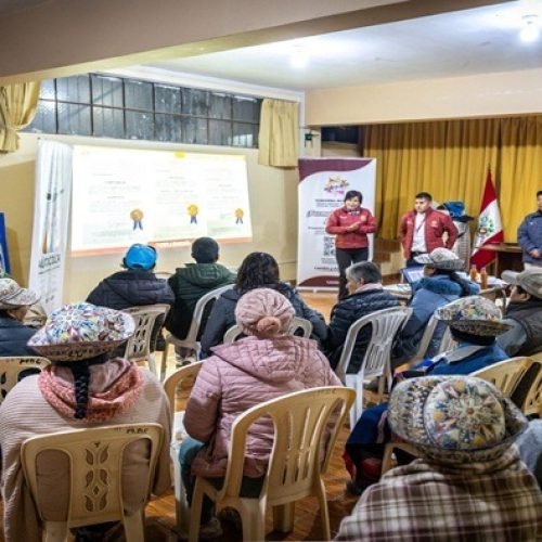 Impulsan formalización turística con talleres en el Valle del Colca