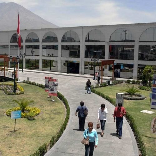 Contraloría detecta que cinco municipalidades de Arequipa no registraron órdenes de compra por más de S/80 mil