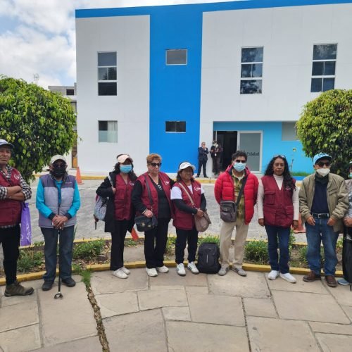 Pacientes renales protestan por desabastecimiento de medicamentos en EsSalud Arequipa
