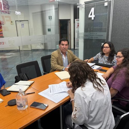 ¡Dos años sin respuesta! Alcalde de Bustamante exige solución inmediata al Ministerio de Vivienda por caso de Universidad Continental